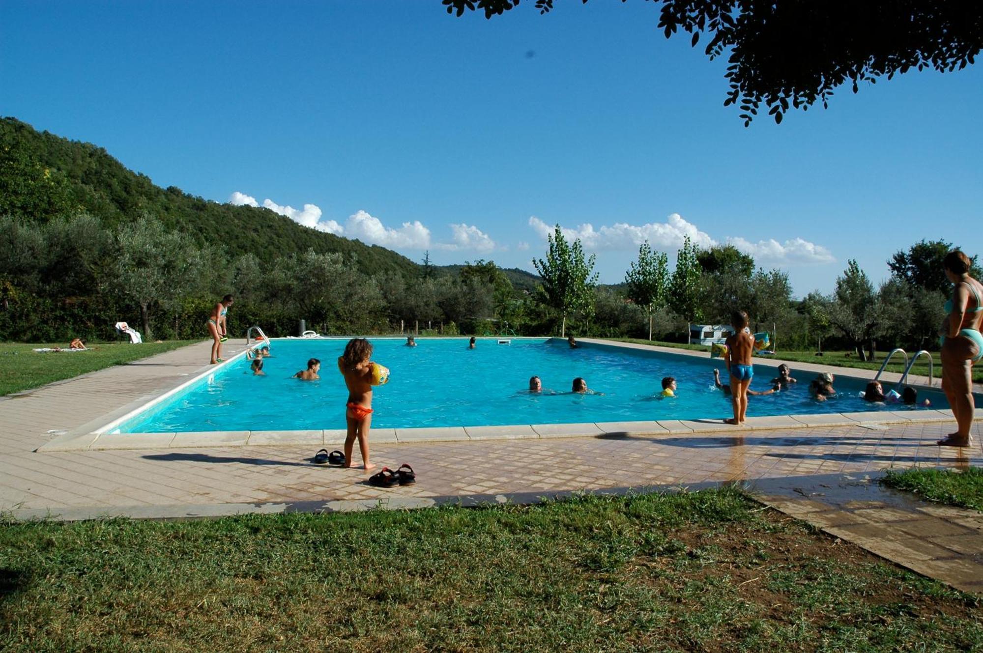 Blu International Camping بولسينا المظهر الخارجي الصورة